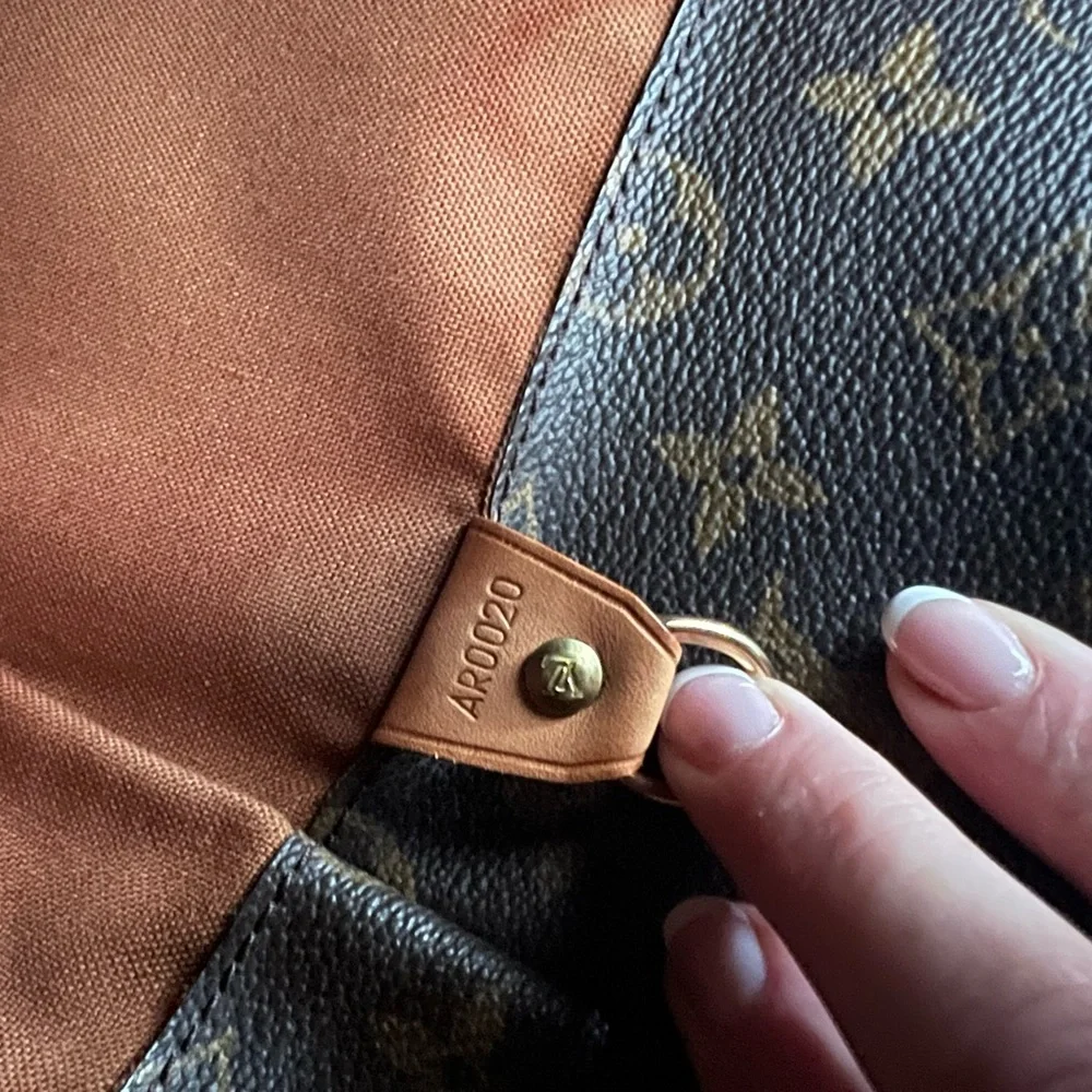 Louis Vuitton Cabas Alto Monogram Tote Purse - Picture 3 of 11